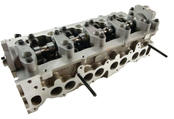 HYUNDAI Santa Fe II Complete Cylinder Head 22100 - 27400 AMC 908773 Cylinder Head 22100-27400 22100-27750 22100-27800 2