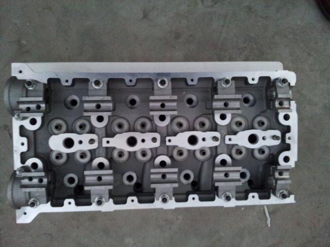 Hyundai Terracan Parts J3 Engine Cylinder Head 22001 - 4XA00 2.9CRDI 0