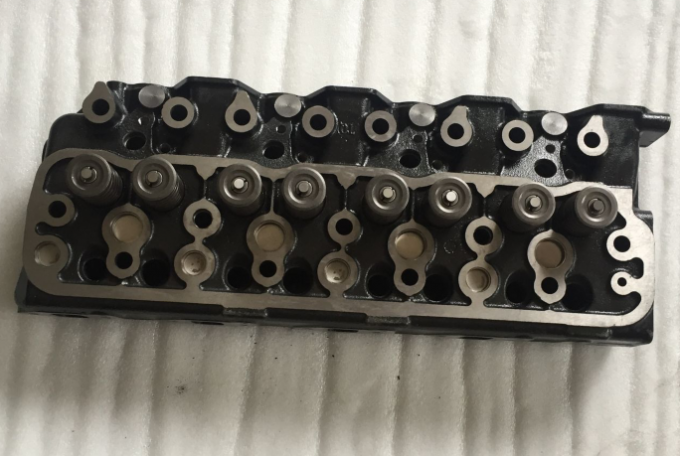 Complete Cylinder Head For MITSUBISHI 4D34 Canter FE-449 / 659 ME997711