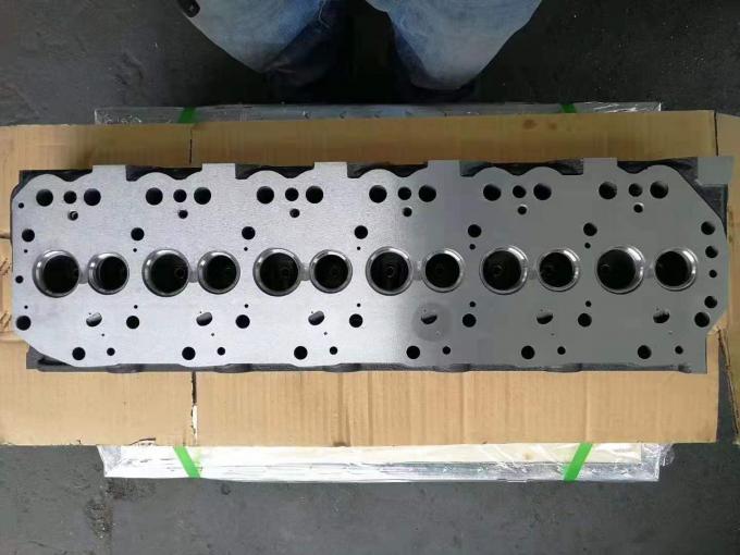 Engine Cylinder Head NISSAN TD42 ; NISSAN Pathfinder Patrol TD42 TD42T