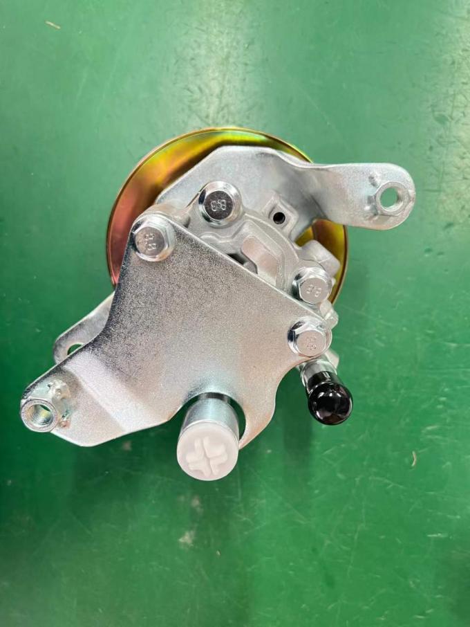 Hydraulic Power Steering Pump for NISSAN TD27 491105T100 / NISSAN TD25